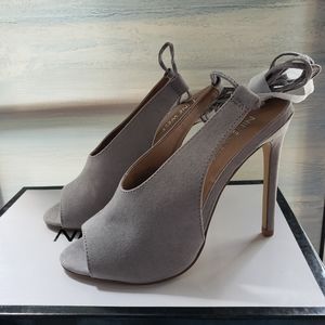 Nine West Grey Suede Sandals